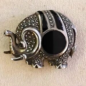 Spilla argento 925, onice nero, marcasiti