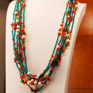 Collana 6 fili - Agata verde, Corallo, Cristallo, Perle coltivate fiume